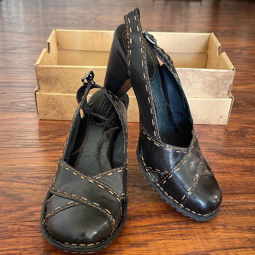 Black Born Shoes size 8